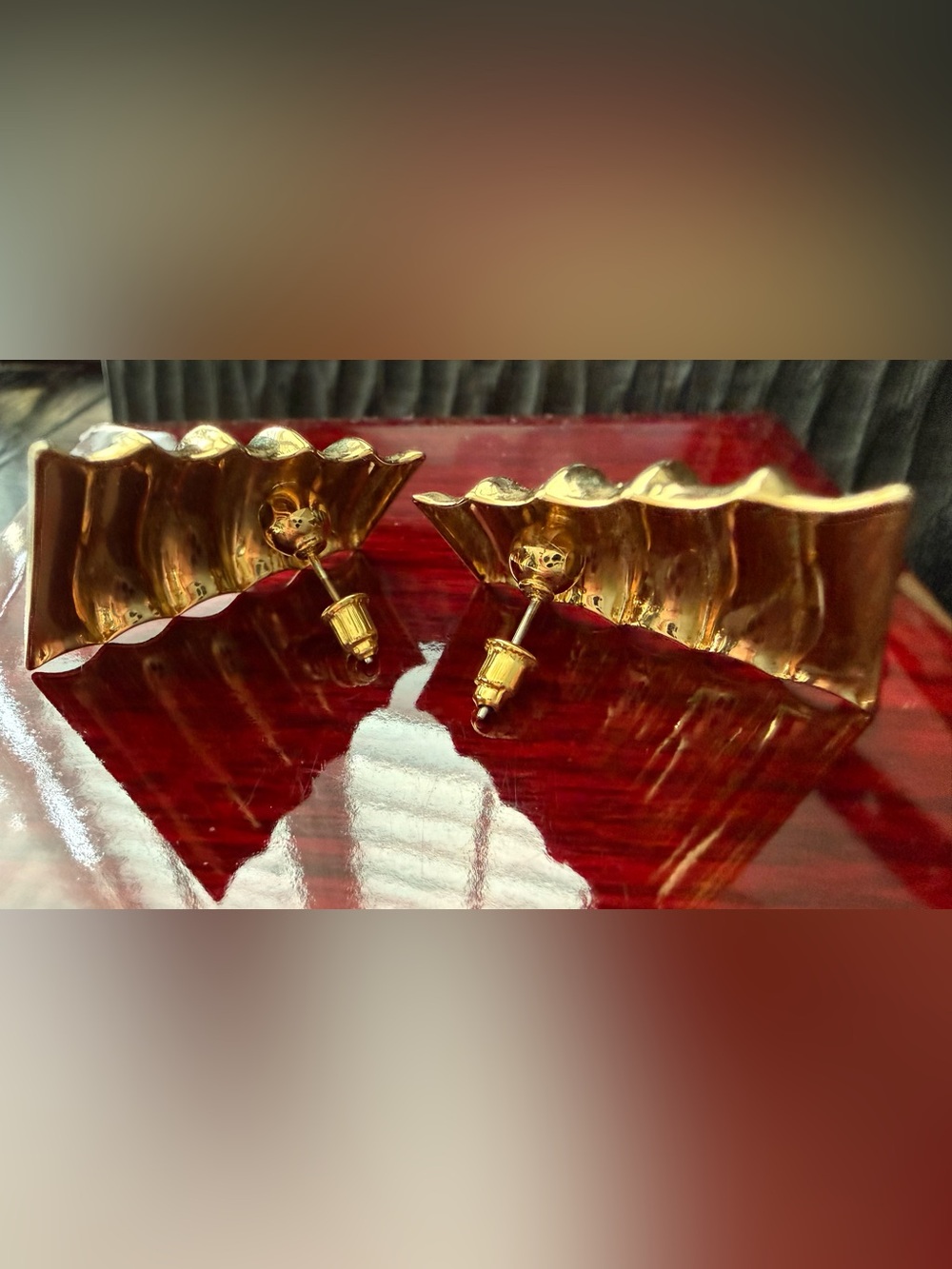 Vintage Gold Tiered Pyramid Earrings - Picture 2 of 6